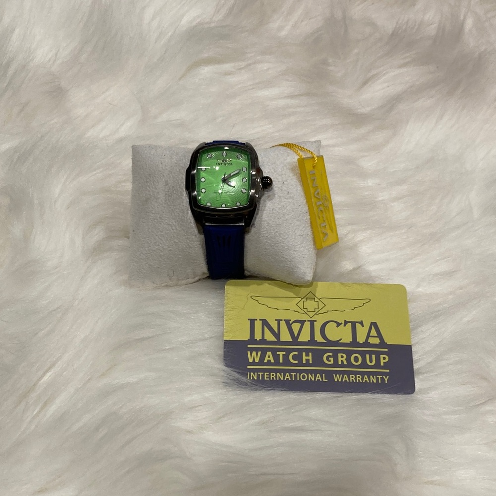 Invicta Timepiece with Green Dial and Blue Band
